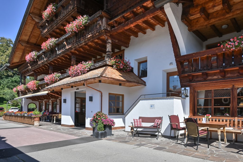 hotel helmer